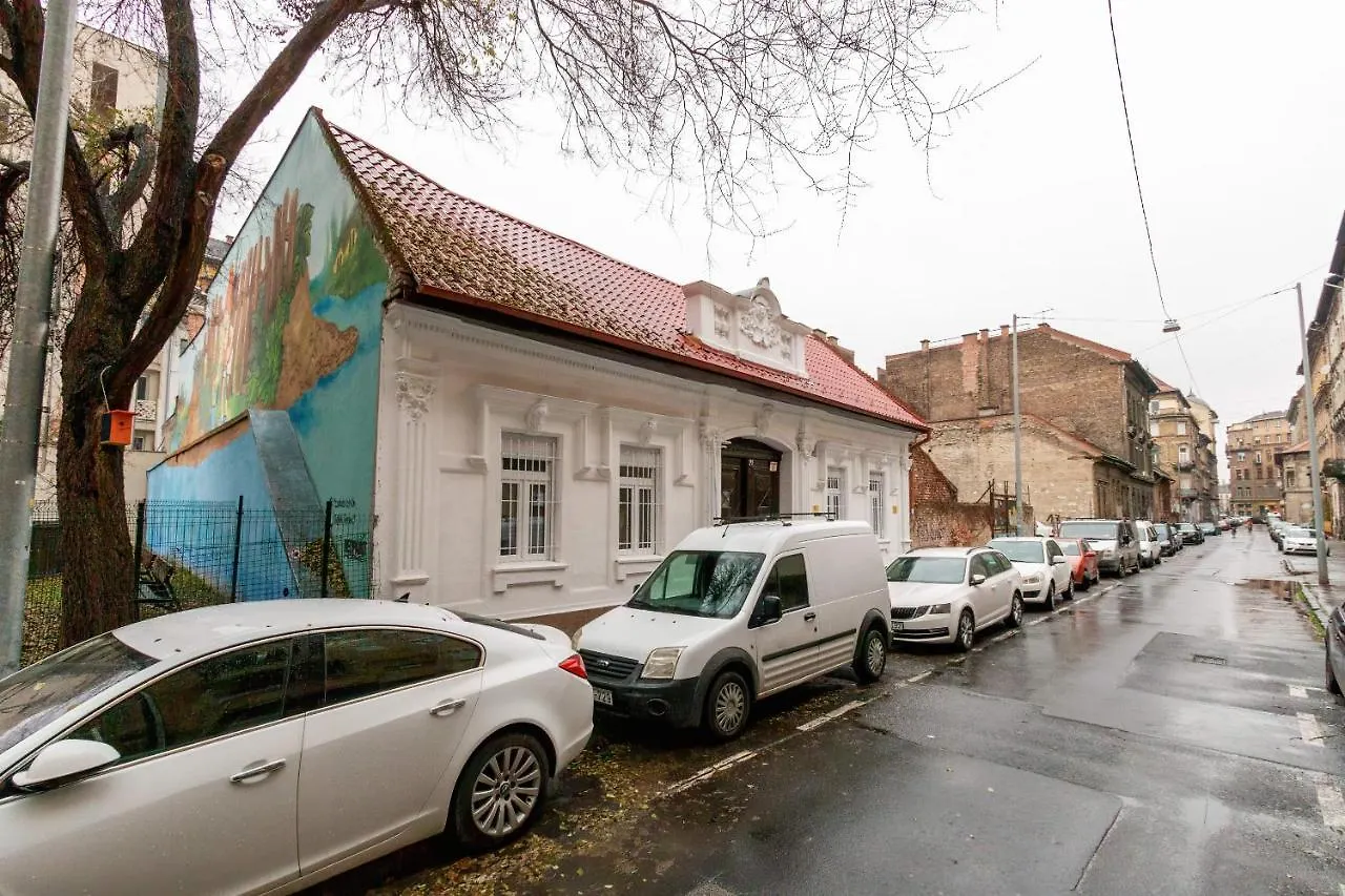 Modern Stay In Authentic Central Area 부다페스트 0*,  헝가리