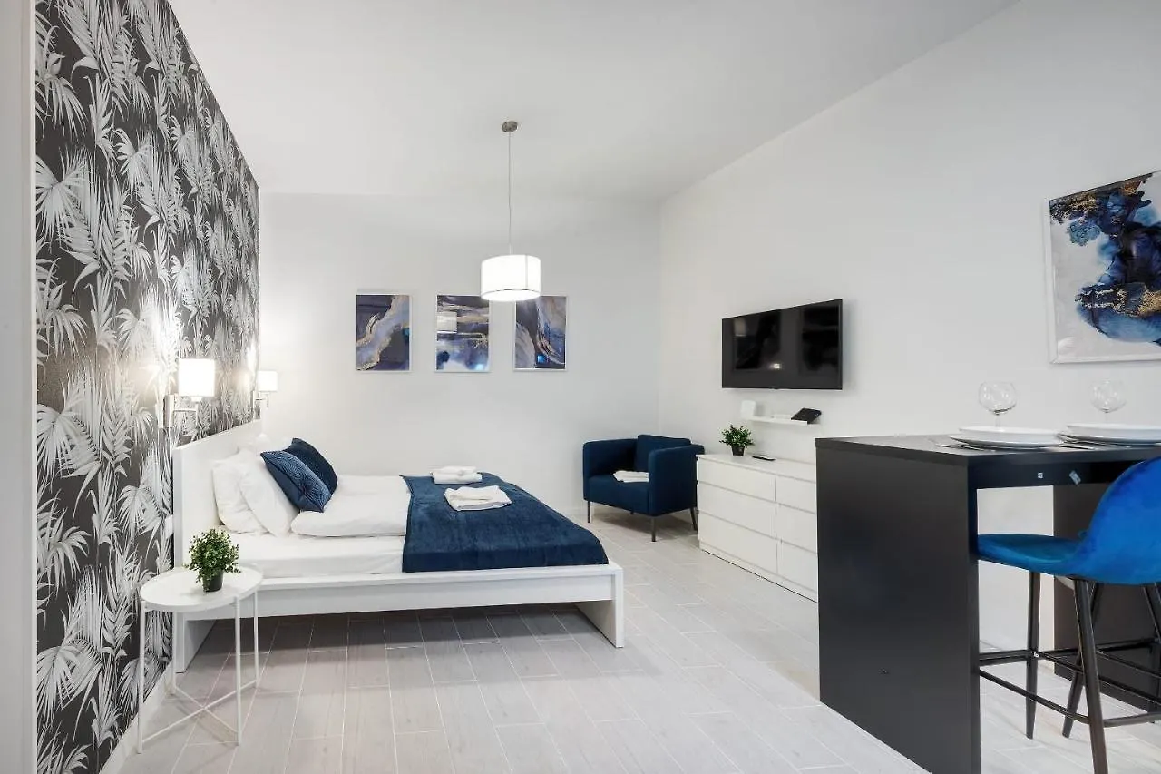 Modern Stay In Authentic Central Area 부다페스트 아파트